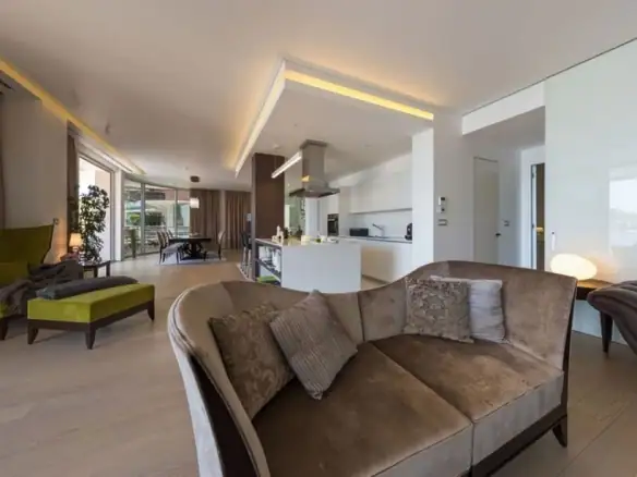 Trosoban stan 147 m² – Boreti, Budva — fotografija 4