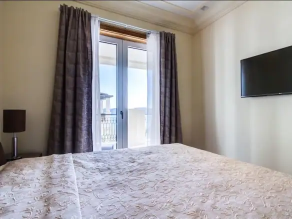 Dvosoban stan 107 m² – Gorica, Tivat — fotografija 13