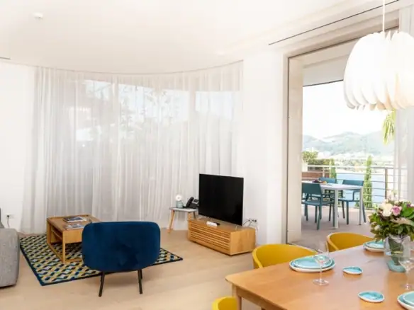 Dvosoban stan 147 m² – Boreti, Budva — fotografija 11