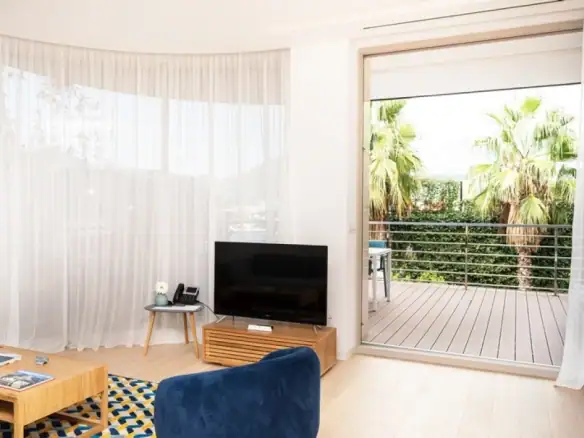 Dvosoban stan 147 m² – Boreti, Budva — fotografija 13