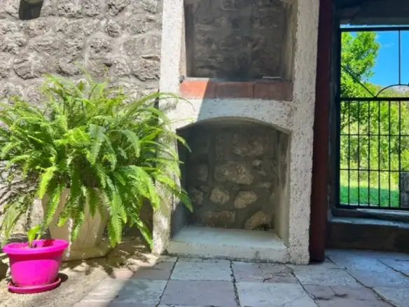 Hotel 350 m² – Risan, Kotor — fotografija 12