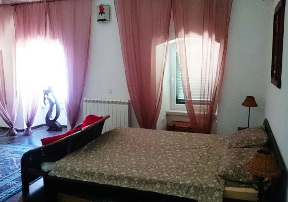 Kamena-kuca-na-prvoj-liniji-u-naselju-Rose-Herceg-Novi-3 Kuća 220 m² – Rose, Herceg Novi — fotografija 4