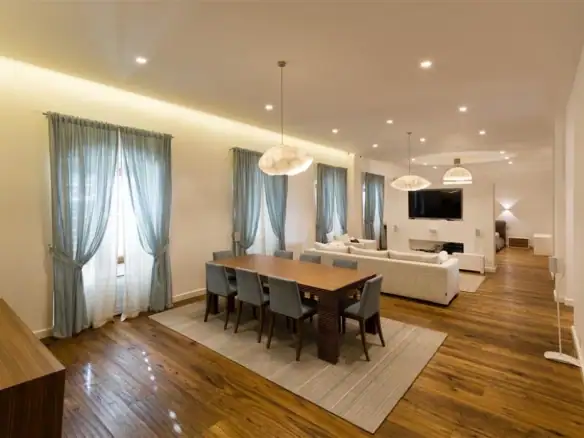 Dvosoban stan 204 m² – Gorica, Tivat — fotografija 2