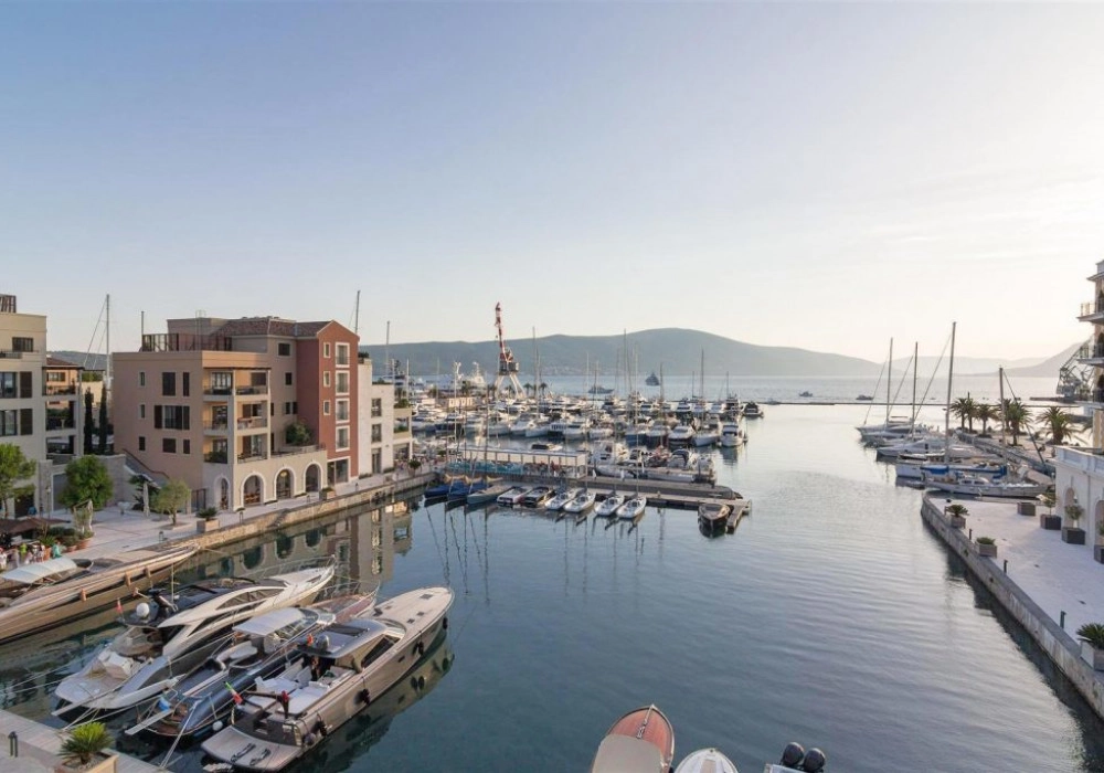 Dvosoban-stan-u-Porto-Montenegru-Gorica-Tivat-2 Dvosoban stan 135 m² – Gorica, Tivat — fotografija 3