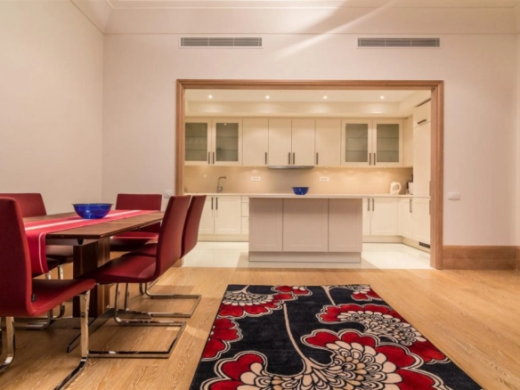 Dvosoban stan 135 m² – Gorica, Tivat — fotografija 8