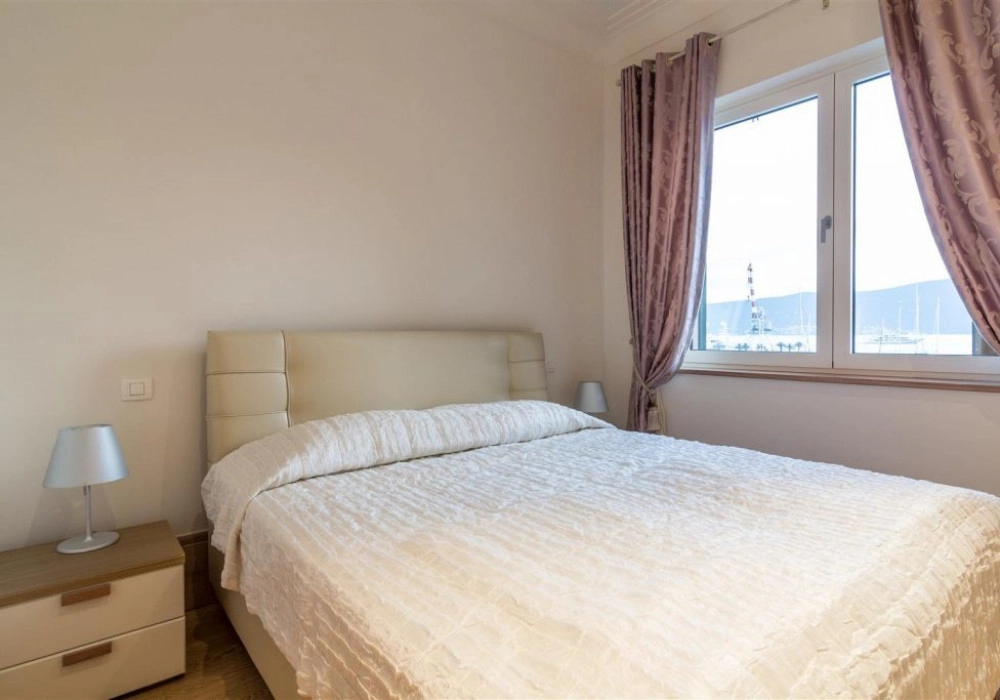 Dvosoban-stan-u-Porto-Montenegru-Gorica-Tivat-10 Dvosoban stan 135 m² – Gorica, Tivat — fotografija 11