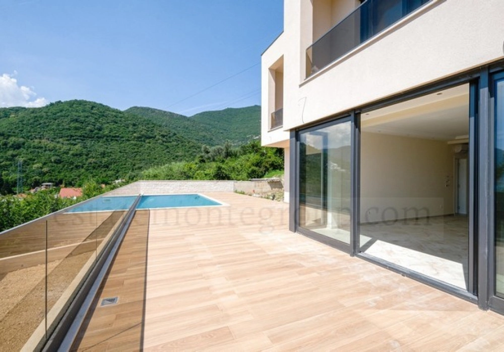 Nova-kuca-sa-bazenom-u-Mazini-Tivat-4 Kuća – Mažina, Tivat — fotografija 5