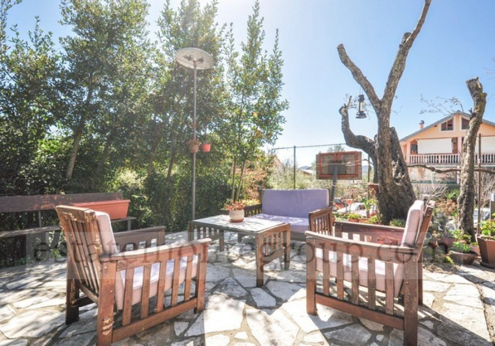 Kuca-sa-pet-stanova-u-Mazini-Tivat-9 Stan 607 m² – Mažina, Tivat — fotografija 10