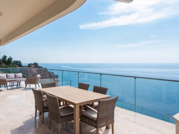 Trosoban stan 182 m² – Reževići, Budva — fotografija 3