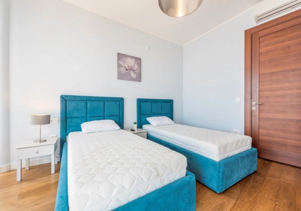Trosoban-stan-u-novogradnji-Rezevici-Budva-12 Trosoban stan 182 m² – Reževići, Budva — fotografija 13