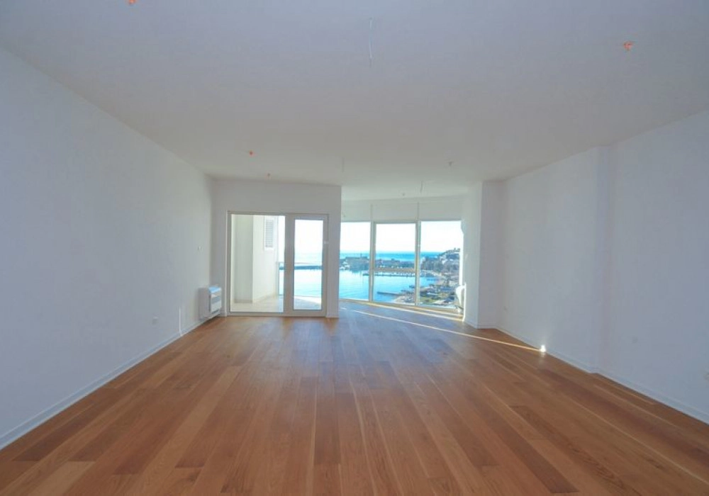 Trosoban-stan-u-novogradnji-Centar-Budva-4 Trosoban stan 183 m² – Centar, Budva — fotografija 5
