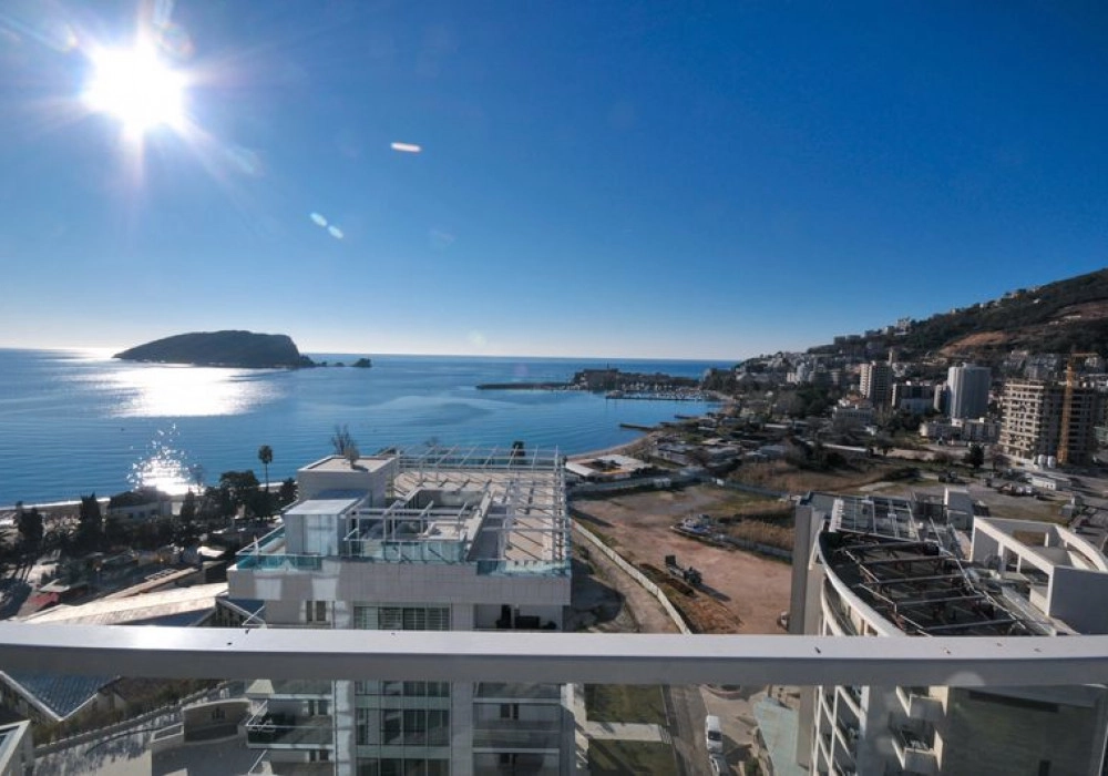 Trosoban-stan-u-novogradnji-Centar-Budva-8 Trosoban stan 183 m² – Centar, Budva — fotografija 9