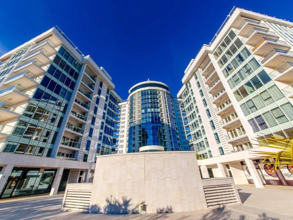 Trosoban stan 183 m² – Centar, Budva — fotografija 15