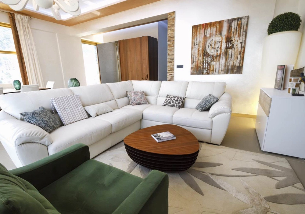 Trosoban-stan-na-prvoj-liniji-Gospostina-Budva-1 Trosoban stan 158 m² – Gospoština, Budva — fotografija 2