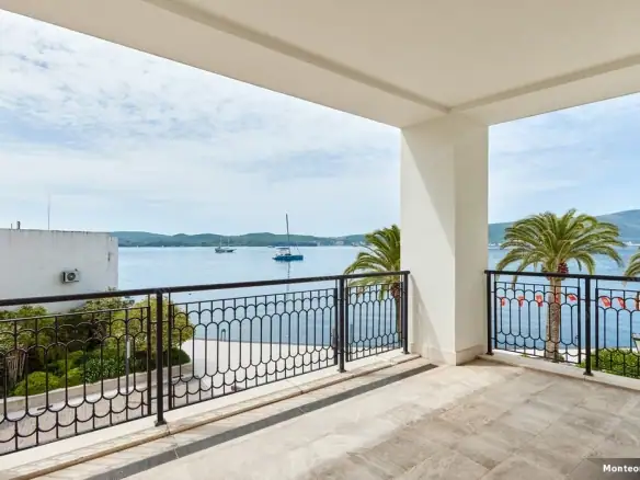 Dvosoban stan 109 m² – Gorica, Tivat — fotografija 9