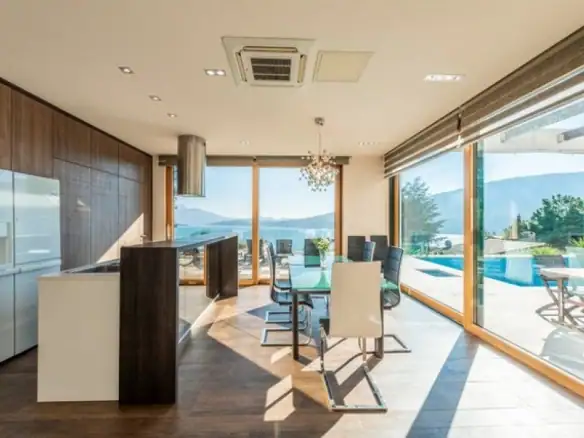 Kuća 372 m² – Đenovići, Herceg Novi — fotografija 2