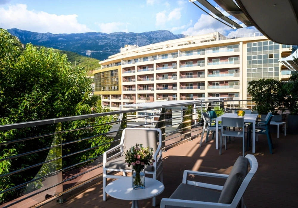 Dvosoban-stan-u-kompleksu-Dukley-Gardens-Boreti-Budva-2 Stan – Boreti, Budva — fotografija 3