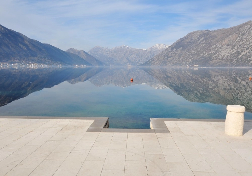 Kamena-kuca-sa-pristanistem-u-Dobroti-Kotor-8 Kuća – Dobrota, Kotor — fotografija 9