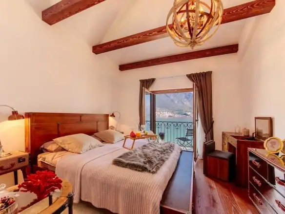 Kuća 193 m² – Dobrota, Kotor — fotografija 4