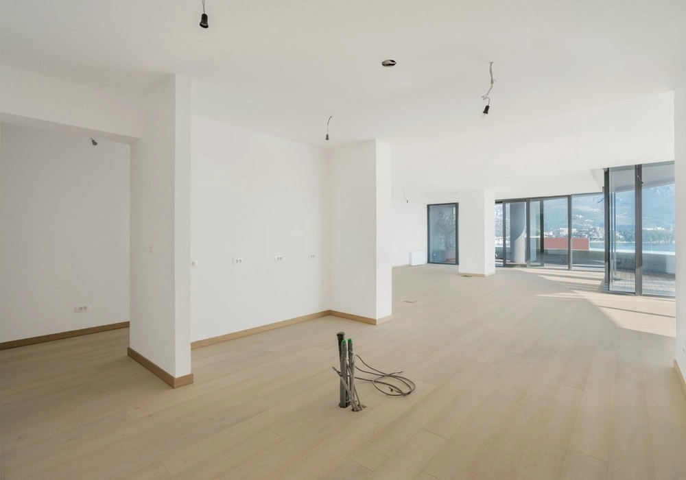 Trosoban-stan-s-pogledom-na-more-Gospostina-Budva-3 Trosoban stan 189 m² – Gospoština, Budva — fotografija 4