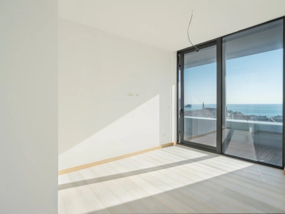 Trosoban stan 189 m² – Gospoština, Budva — fotografija 6