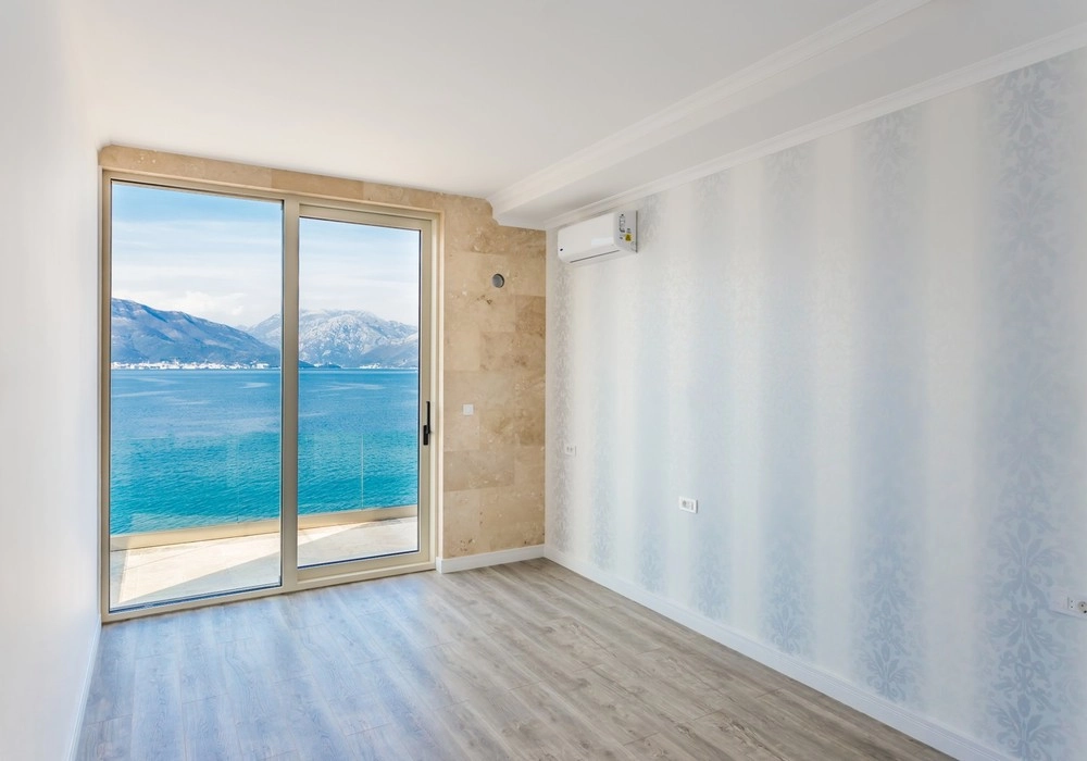 Nova-kuca-sa-bazenom-u-Krasicima-Tivat-4 Kuća – Krašići, Tivat — fotografija 5