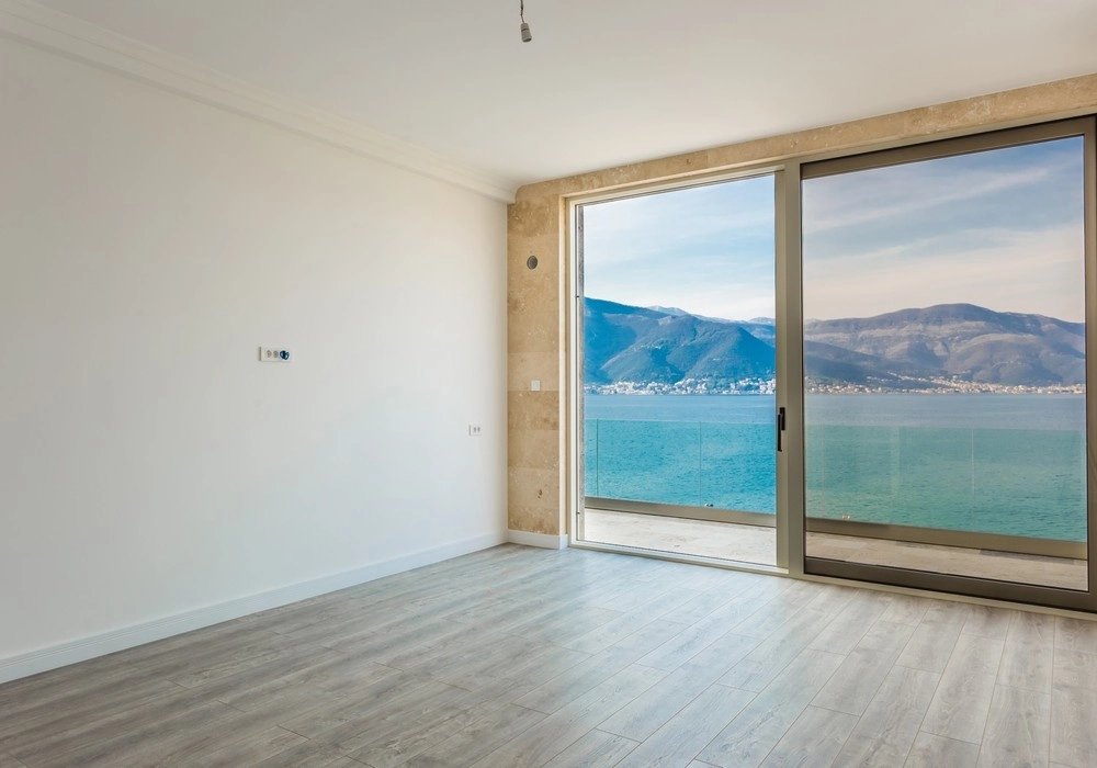 Nova-kuca-sa-bazenom-u-Krasicima-Tivat-5 Kuća – Krašići, Tivat — fotografija 6