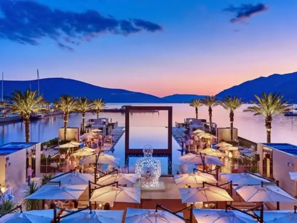 Trosoban stan 183 m² – Gorica, Tivat — fotografija 7