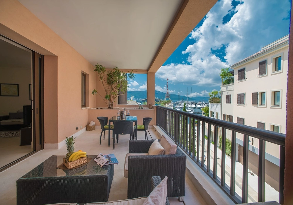 Trosoban-stan-u-Porto-Montenegru-Gorica-Tivat-6 Trosoban stan 201 m² – Gorica, Tivat — fotografija 7