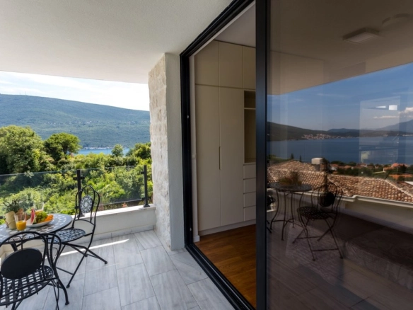 Kuća – Đenovići, Herceg Novi — fotografija 10