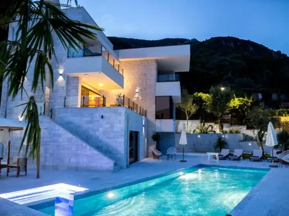 Kuća 350 m² – Đenovići, Herceg Novi — fotografija 4