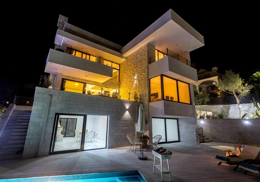 Vila-s-bazenom-u-DJenovicima-Herceg-Novi-4 Kuća 350 m² – Đenovići, Herceg Novi — fotografija 5