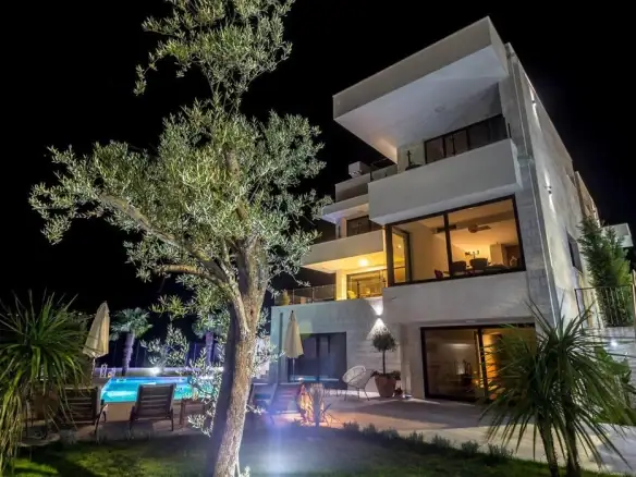 Kuća 350 m² – Đenovići, Herceg Novi — fotografija 6