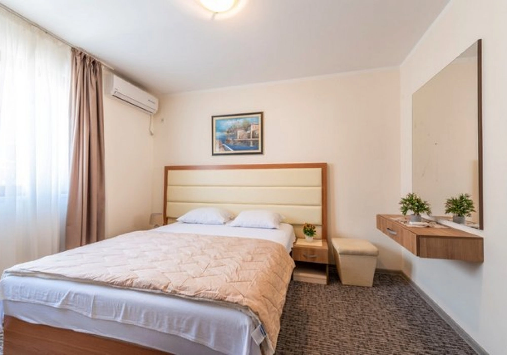 Kuca-sa-bazenom-u-Blizikucama-Budva-6 Kuća – Blizikuće, Budva — fotografija 7