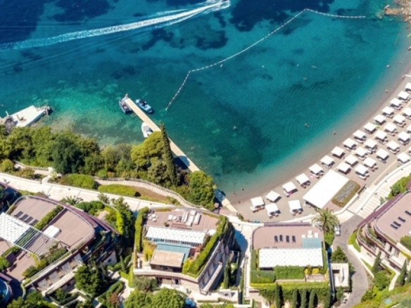 Dvosoban stan sa pogledom na more
