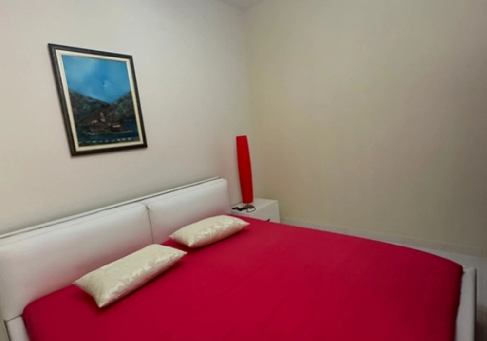 Kuca-s-bazenom-na-prvoj-liniji-do-mora-Dobra-Voda-Bar-6 Kuća 467 m² – Dobra Voda, Bar — fotografija 7