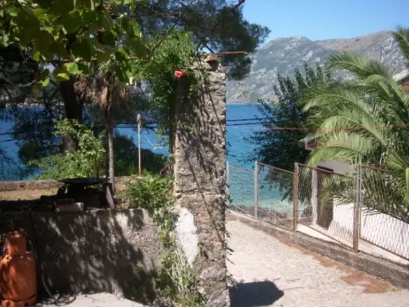 Kuća – Dobrota, Kotor — fotografija 5