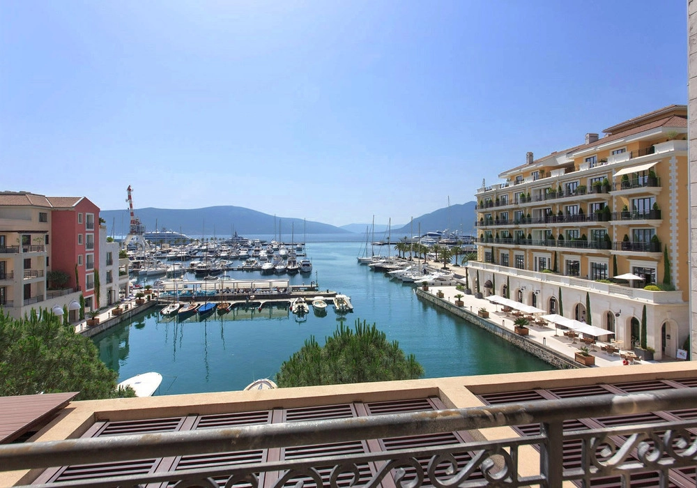 Cetvorosoban-stan-u-Porto-Montenegru-Gorica-Tivat-1 Četvorosoban stan 216 m² – Gorica, Tivat — fotografija 2