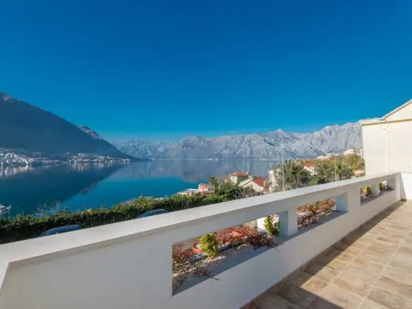 Kuća 536 m² – Dobrota, Kotor — fotografija 7
