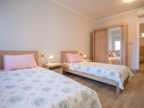 Kuća 536 m² – Dobrota, Kotor — fotografija 15