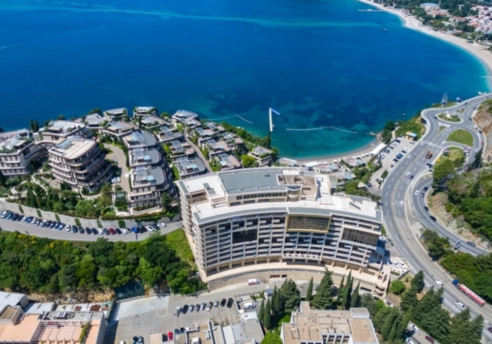 Dvosoban-stan-uz-more-u-naselju-Boreti-Budva-8 Dvosoban stan 141 m² – Boreti, Budva — fotografija 9