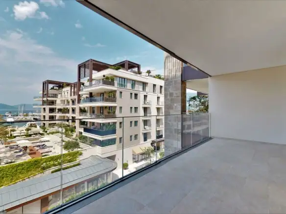 Trosoban stan 178 m² – Gorica, Tivat — fotografija 7