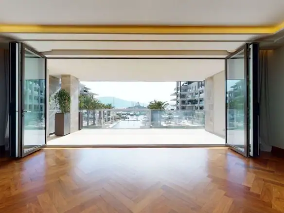 Dvosoban stan 175 m² – Gorica, Tivat — fotografija 9