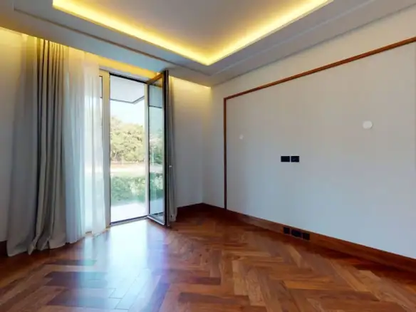 Dvosoban stan 175 m² – Gorica, Tivat — fotografija 13