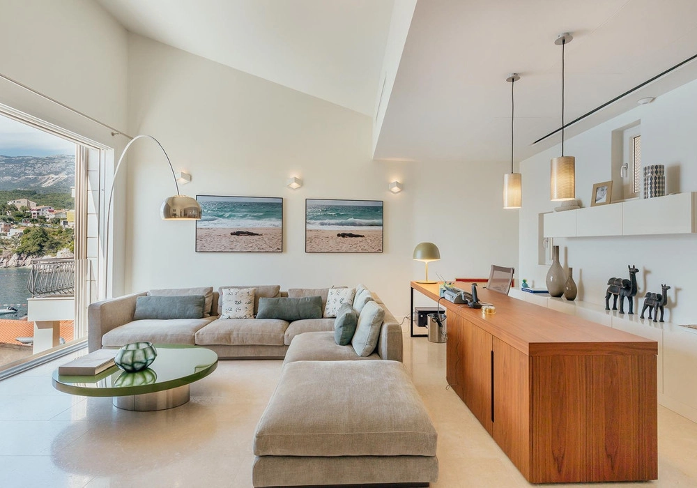 Moderna-kamena-kuca-uz-more-u-Prznu-Budva-3 Kuća 320 m² – Pržno, Budva — fotografija 4