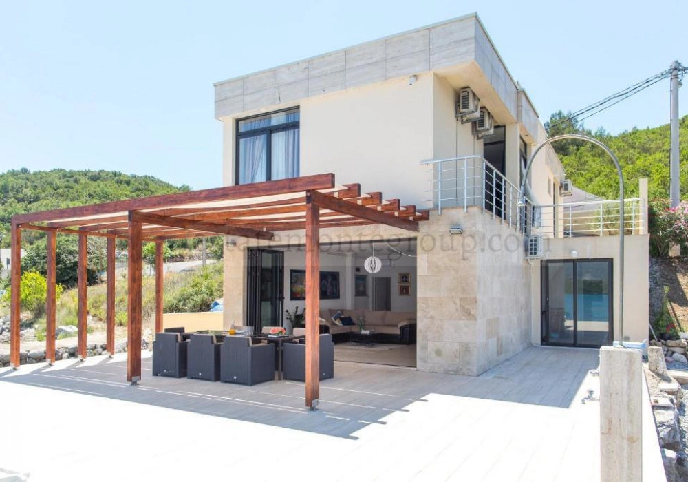 Kuca-sa-privatnim-pristanistem-u-Krasicima-Tivat-3 Kuća – Krašići, Tivat — fotografija 4