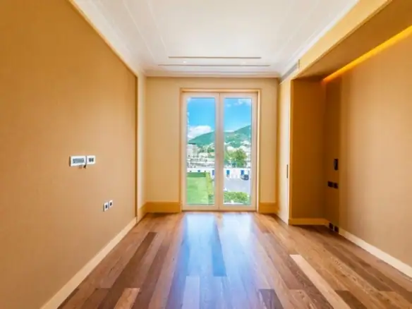 Dvosoban stan 144 m² – Gorica, Tivat — fotografija 12