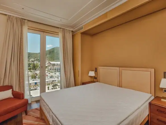 Dvosoban stan 147 m² – Gorica, Tivat — fotografija 11