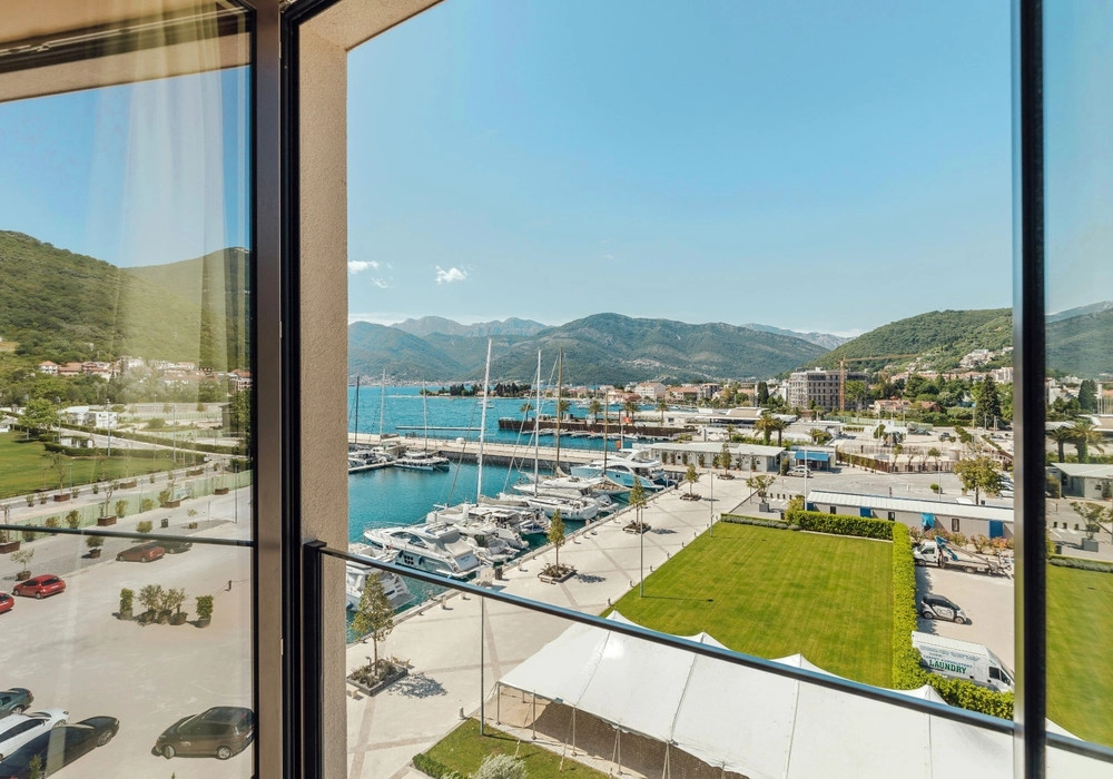 Dvosoban-stan-s-terasom-u-Gorici-Tivat-11 Dvosoban stan 147 m² – Gorica, Tivat — fotografija 12