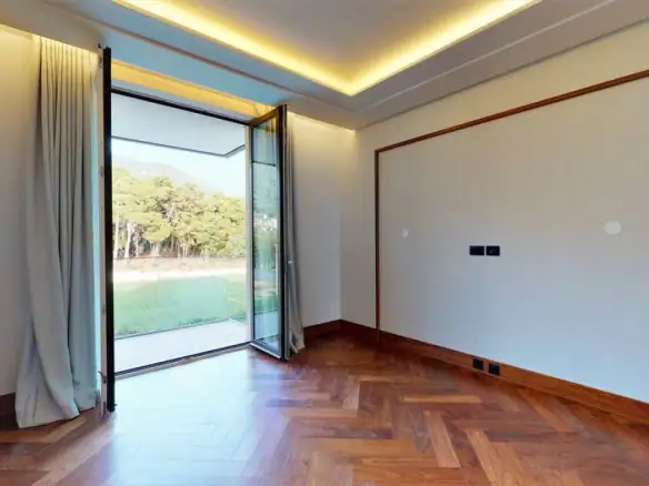 Dvosoban stan 175 m² – Gorica, Tivat — fotografija 7